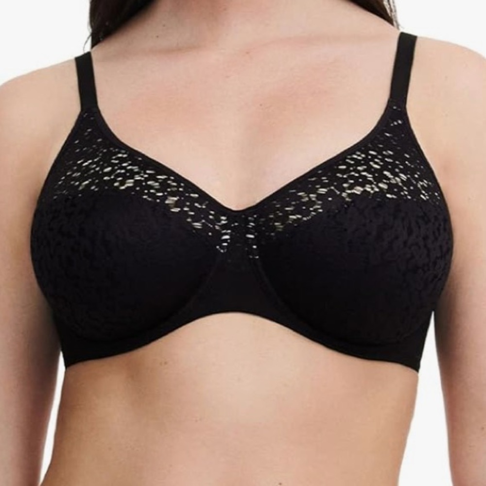 NWOT Chantelle Black Lace Underwire Bra 34DDDD